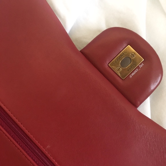 🌸SOLD🌸 Lambskin Chevron Jumbo Double Flap - Picture 4 of 8